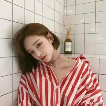 小妞死翘翘